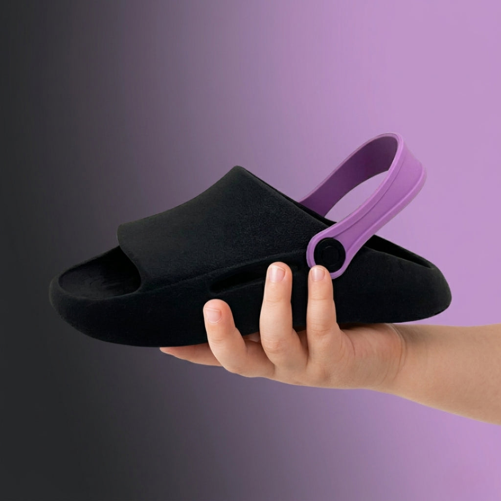 Chinelo infantil feminino Passato Nuvem 2 em 1 com correia, leve, antiderrapante e confortável para meninas.