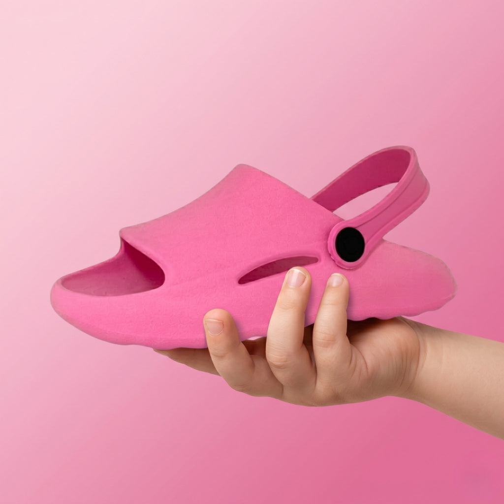 Chinelo infantil Nuvem Meninas 2 em 1 Passato com correia, leve, antiderrapante e confortável para meninas.