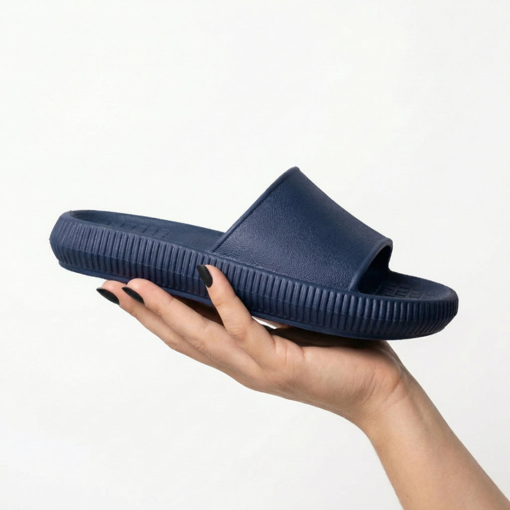 Chinelo slide ortopédico Nuvem Passato unissex com palmilha anatômica, leve e antiderrapante, ideal para conforto diário