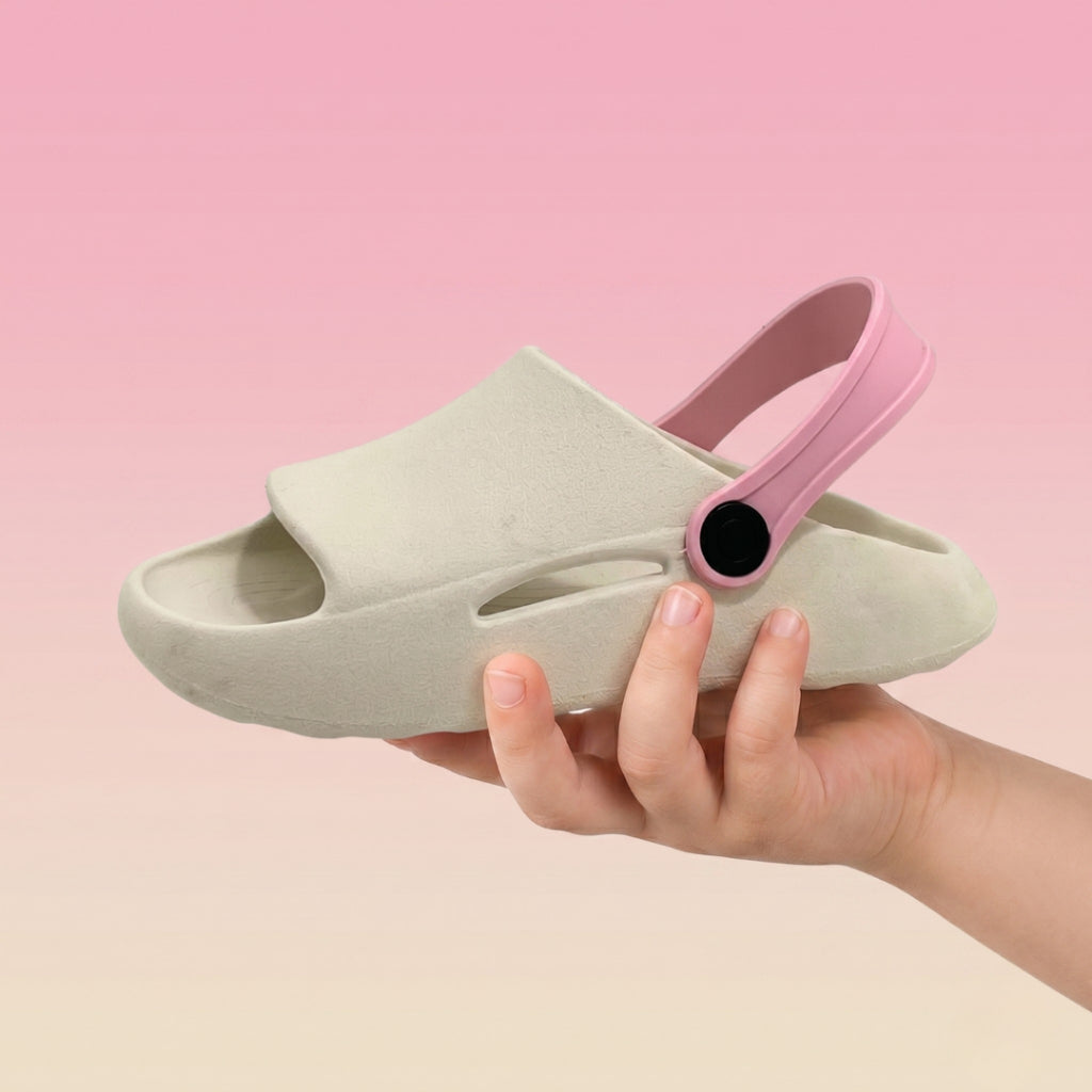 Chinelo infantil feminino Passato 2 em 1 com correia, leve, antiderrapante e confortável, ideal para meninas.