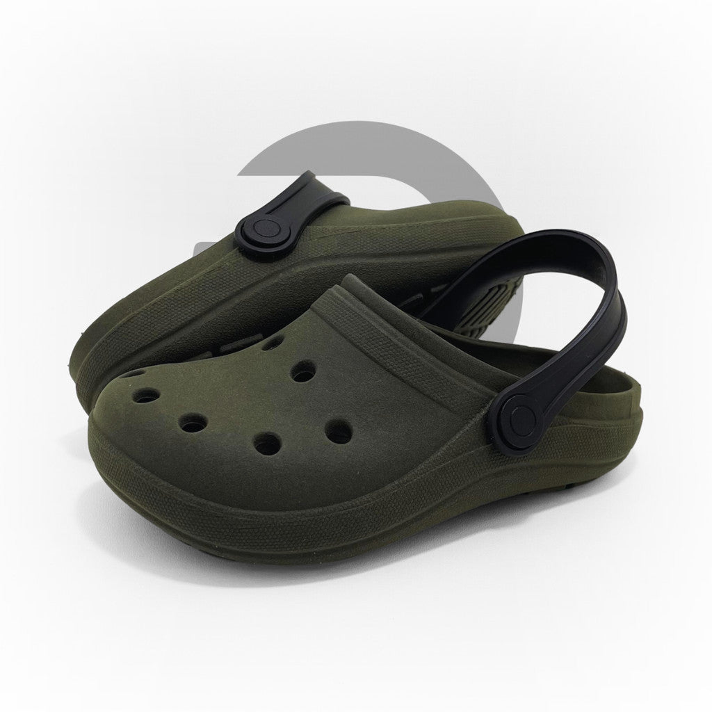 Babuche infantil masculino 2 em 1 Passato com correia, injetado, leve, antiderrapante e resistente, ideal para crianças.
